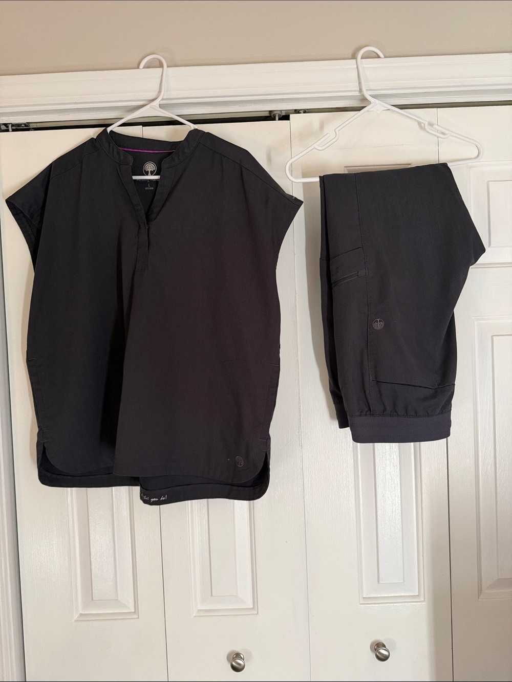 Healing Hands Charcoal Women's Scrub Top & Jogger Pants Set